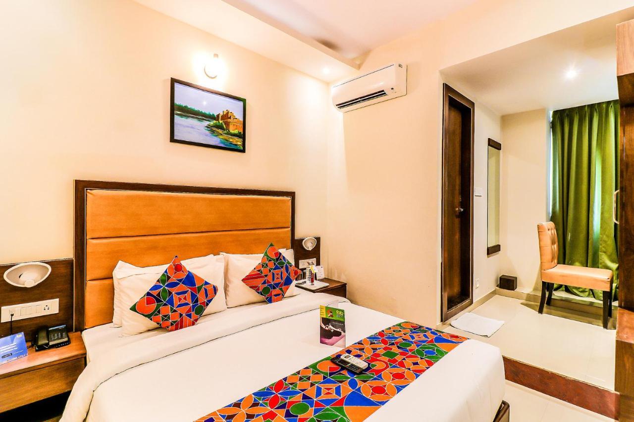 Fabhotel Admiral - Nr Mumbai International Airport Bagian luar foto